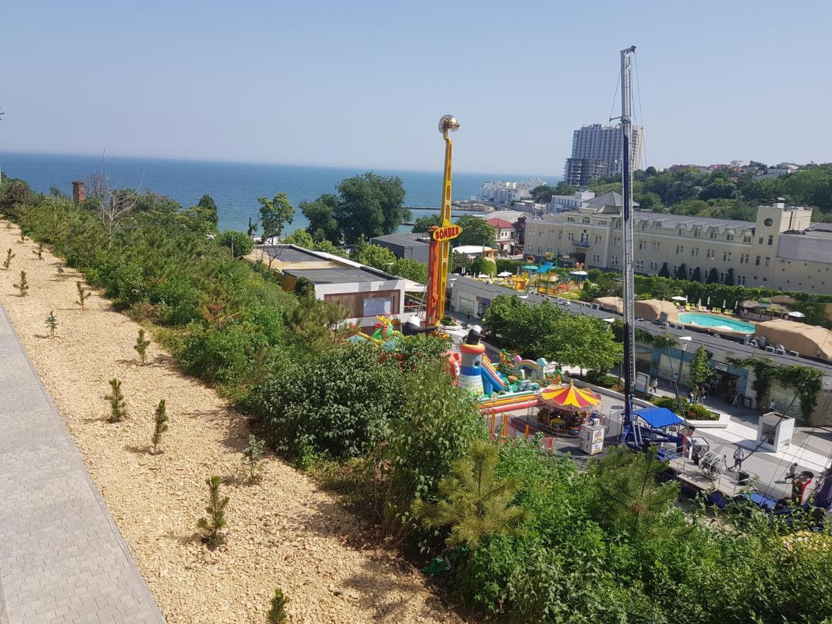 Arcadia Sky Apartment Odesa Exterior photo